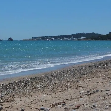 Tres Bel Idealement Situe * Antibes
